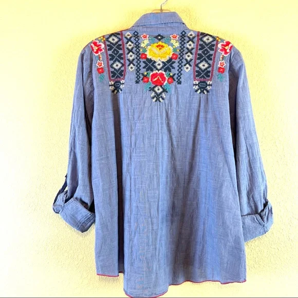 Johnny Was 3J Workshop Women's Floral High-Low Hem Button Down Long Sleeve Shirt - Picture 10 of 15